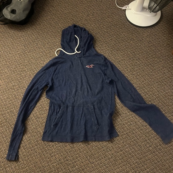 Hollister - Picture 1 of 2